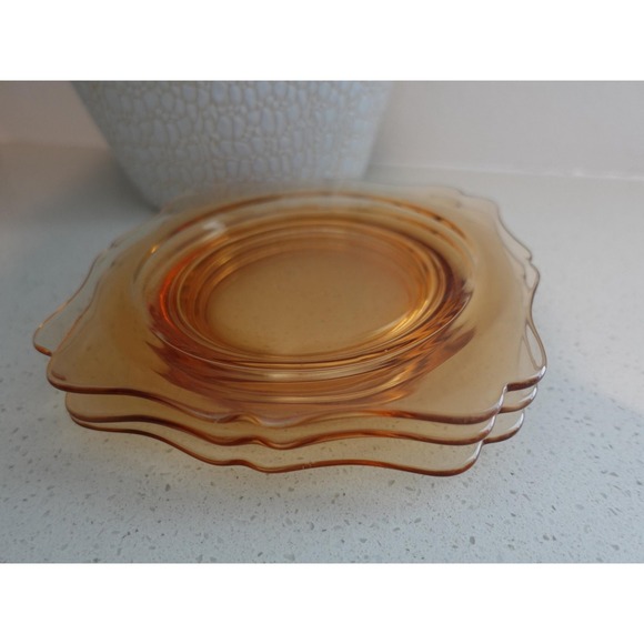 Vintage Amber Glass Dessert Plates Set of 3 Scalloped Edge Small Dishes - Picture 1 of 4
